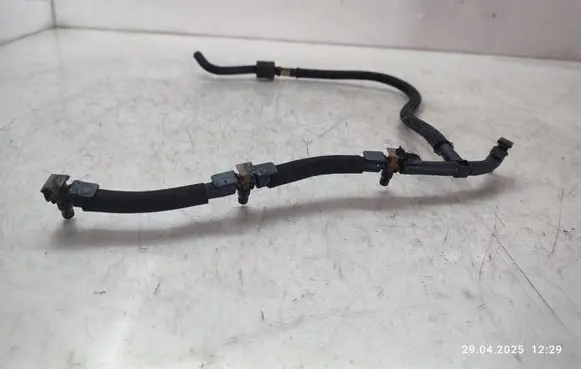 Audi A4 S4 B8 8K Fuel return line/hose 