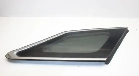 Hyundai i40 Rear side window