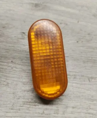 Volkswagen Golf IV Front fender indicator light 3B0949317