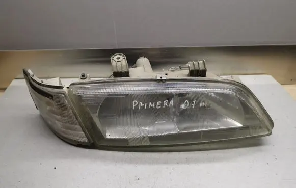 Nissan Primera Headlight/headlamp