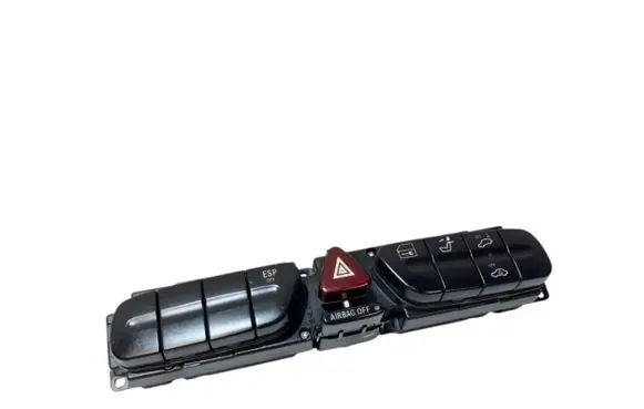 Mercedes-Benz C W203 Hazard light switch 2038216258 3306170200