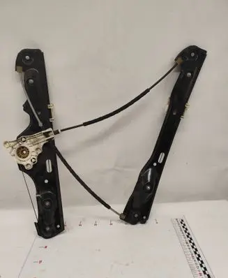 BMW X1 E84 Front window lifting mechanism without motor 2990386 2990294