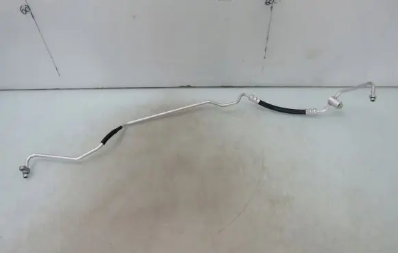 Mazda CX-60 Air conditioning (A/C) pipe/hose
