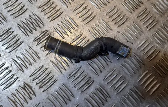Audi A6 S6 C6 4F Engine coolant pipe/hose 4F1819372