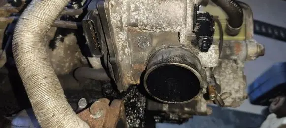 Mazda 5 Throttle valve RF7J136B0B