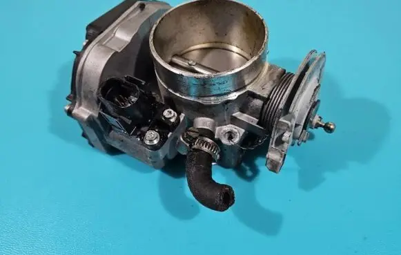 Audi A6 S6 C5 4B Throttle body valve TB0049 IMPRK1403547