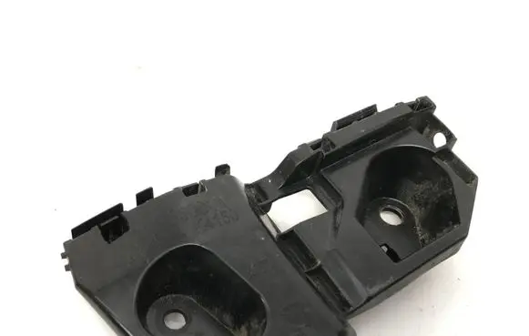 Mazda CX-30 Front bumper mounting bracket DFR5500U1