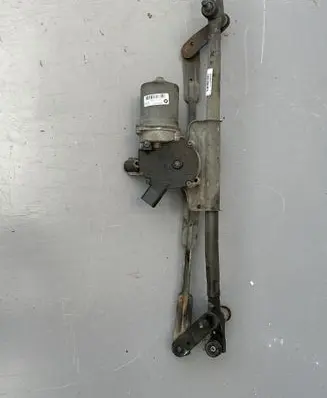 Chrysler Grand Voyager V Front wiper linkage and motor 05113043AA W000002572
