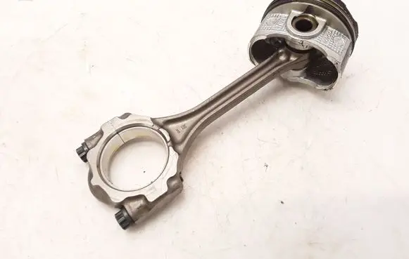 Toyota Yaris Piston 