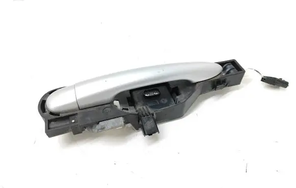 Renault Laguna III Front door exterior handle 226526 8260