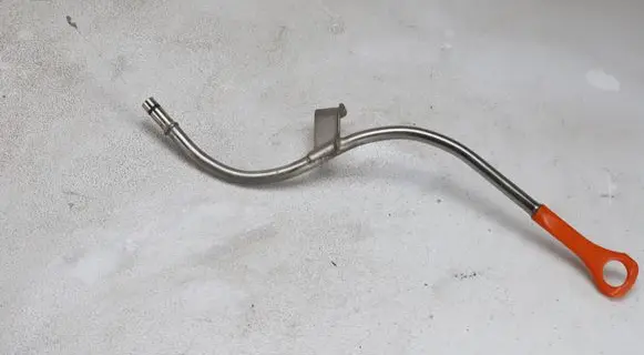 Hyundai i20 (GB IB) Oil level dip stick 