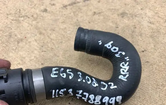 BMW 7 E65 E66 Engine coolant pipe/hose 7788999 11537788999