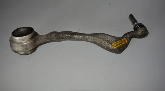 BMW 1 E81 E87 Front lower control arm/wishbone