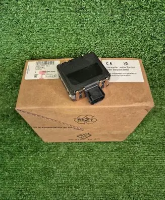 Mercedes-Benz Sprinter W907 W910 Distronic sensor radar a9079000908