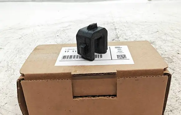 BMW i4 Bottom radiator support slam panel 8666828
