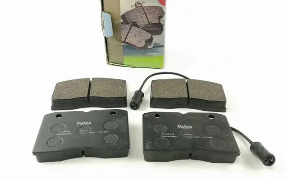 Iveco Daily 6th gen Brake pads (front) 598596