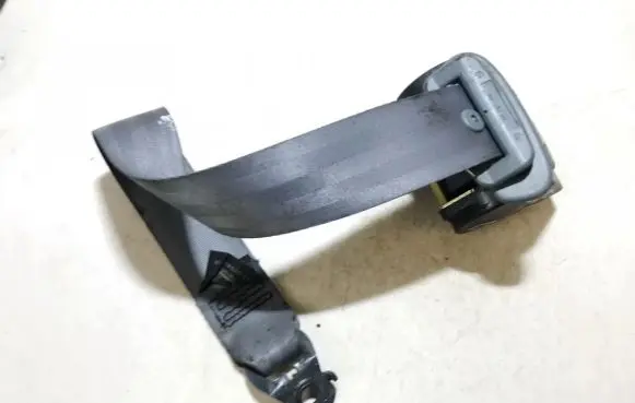 Renault Megane I Rear seatbelt
