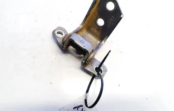 Mazda 3 II Front door upper hinge