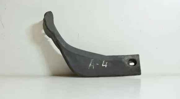 Audi A4 S4 B5 8D Rear mudguard 8D0854857B