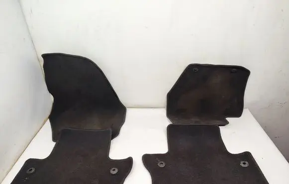 Volvo V60 Car floor mat set 