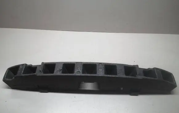 Front bumper foam support bar
