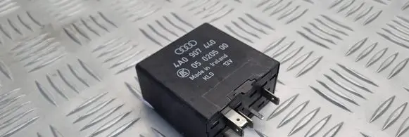 Audi A3 S3 8L Window wiper interval relay 4A0907440 05020500