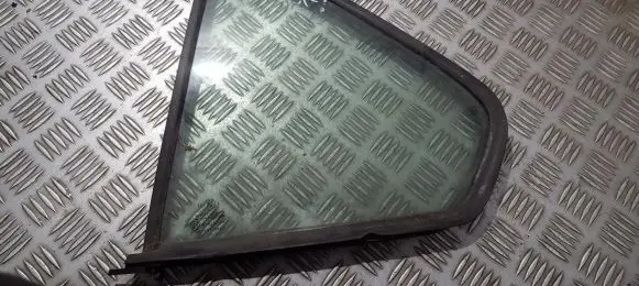BMW 3 E36 Rear vent window glass 