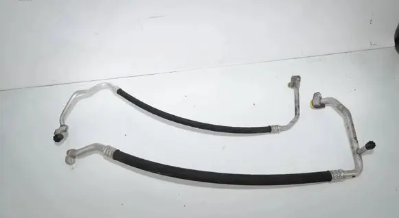BMW 5 GT F07 Air conditioning (A/C) pipe/hose 9120004 9201928 64539120004