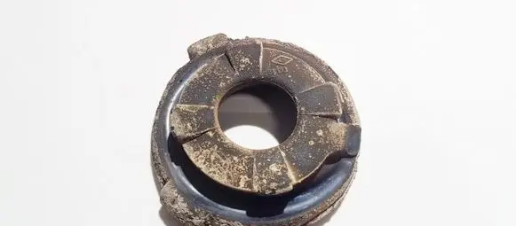 Renault Laguna II Front coil spring rubber mount 