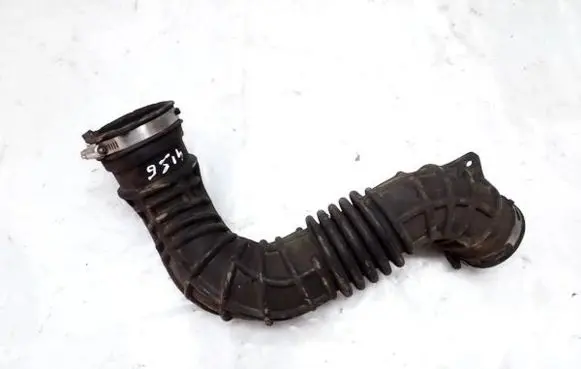 Air intake hose/pipe