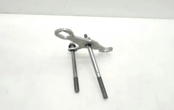 BMW 3 F30 F35 F31 Fuel Injector clamp holder
