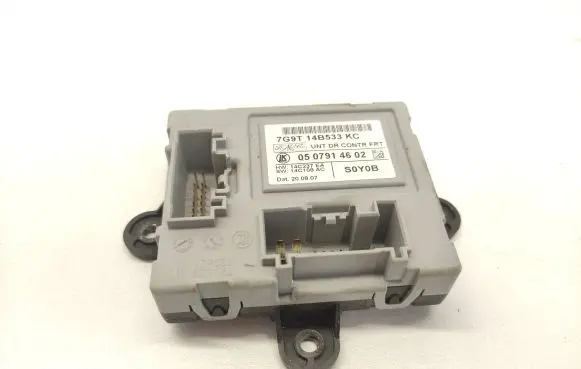 Volvo V70 Door control unit/module 7G9T14B533KC 14C237EA 0507914602