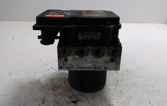 Toyota Avensis T250 ABS Pump 4451005040 0265231327