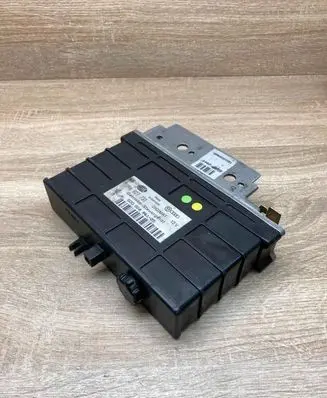 Volkswagen Golf III Gearbox control unit/module 096927731 5DG006961