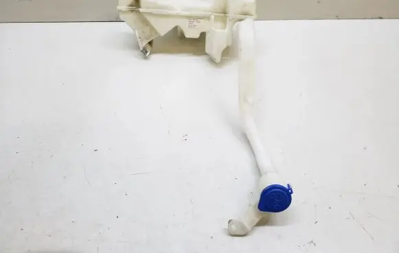 Jaguar E-Pace Windshield washer fluid reservoir/tank K9C317B613AA