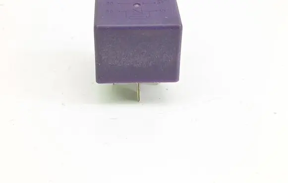 Citroen Xsara Picasso Other relay 12V25A03517