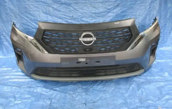 Nissan Leaf I (ZE0) Front bumper