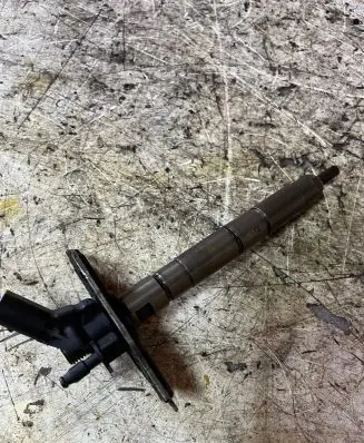 Audi A6 S6 C6 4F Fuel injector 059130277AH