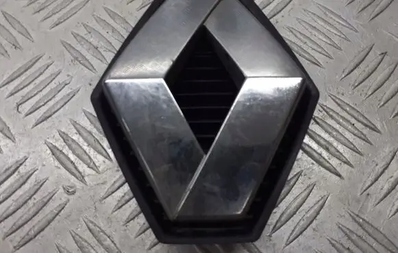 Renault Megane II Other badges/marks 8200115115