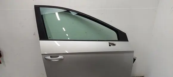 Seat Leon (5F) Front door