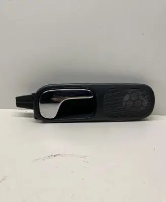 Audi A3 S3 8L Front door interior handle 8L0837020