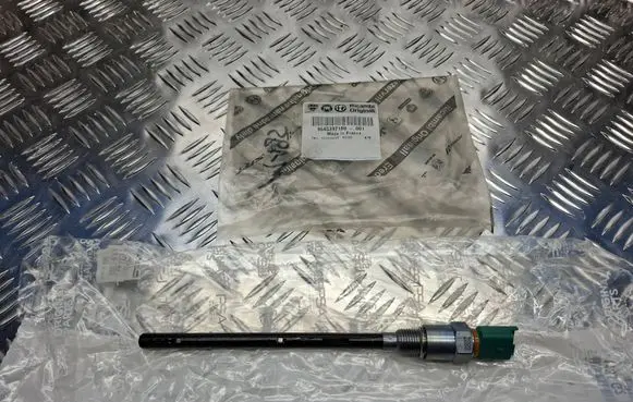 Peugeot 207 Oil level sensor 96453990 9645397180
