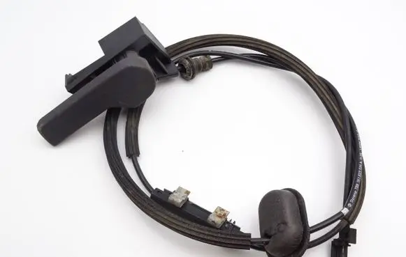 Volkswagen Golf V Engine bonnet/hood lock release cable 1K1823535A 1K1823531B