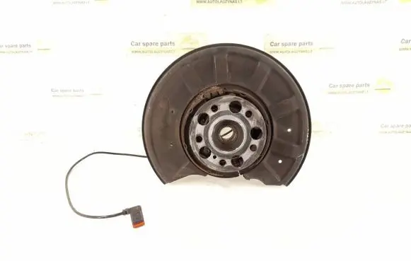 Mercedes-Benz GLK (X204) Rear wheel hub 2124200344 2124202144