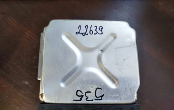 Audi A6 S6 C6 4F Engine control unit/module 08627118a mb0797008951 mb079700-8951