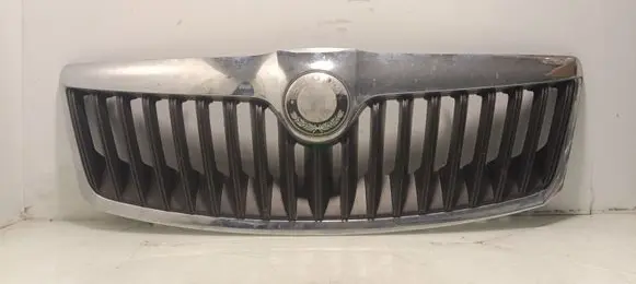 Skoda Octavia Mk2 (1Z) Front bumper upper radiator grill 1Z0853651C