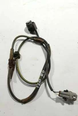 Toyota Land Cruiser (J120) Front ABS sensor wiring