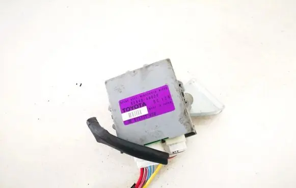 Lexus RX 300 Window wiper relay 8594048020 85940-48020