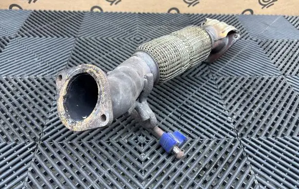 Volvo XC90 Exhaust flexible connection