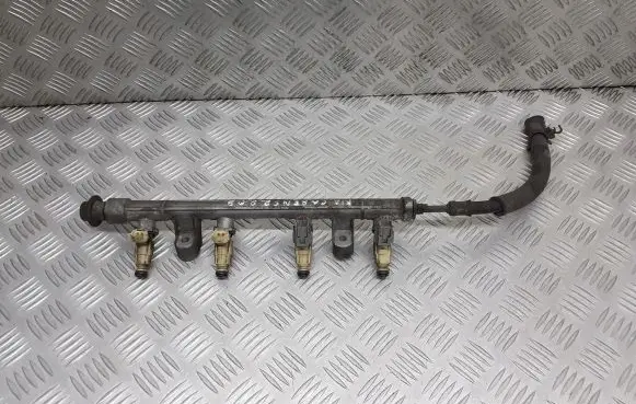 KIA Carens II Fuel main line pipe 35310-28600